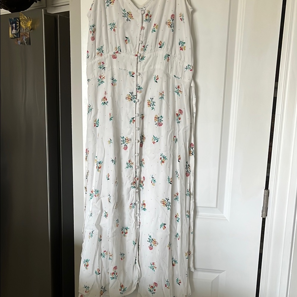 🌸 💐O'Neill White Floral Dress🌸💐 - Picture 3 of 9